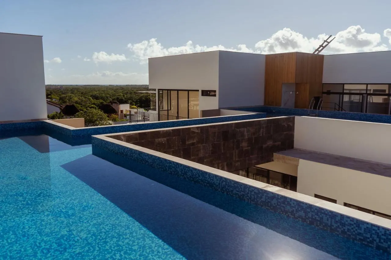 2Br With Fast Wifi Free Bikes, Rooftop, Pool, And Gym Tulum Apartment