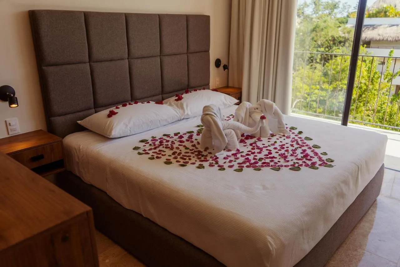 2Br With Fast Wifi Free Bikes, Rooftop, Pool, And Gym Tulum Mexico